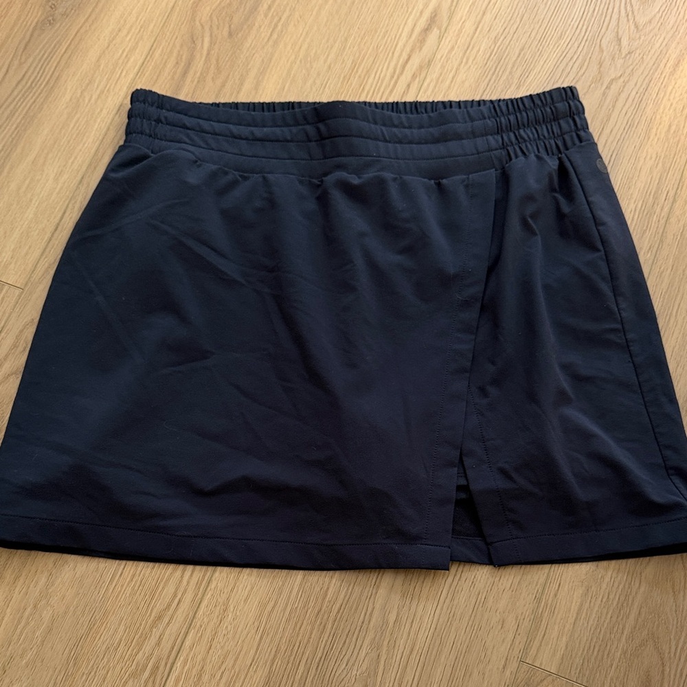 Zella Black Slit front skort